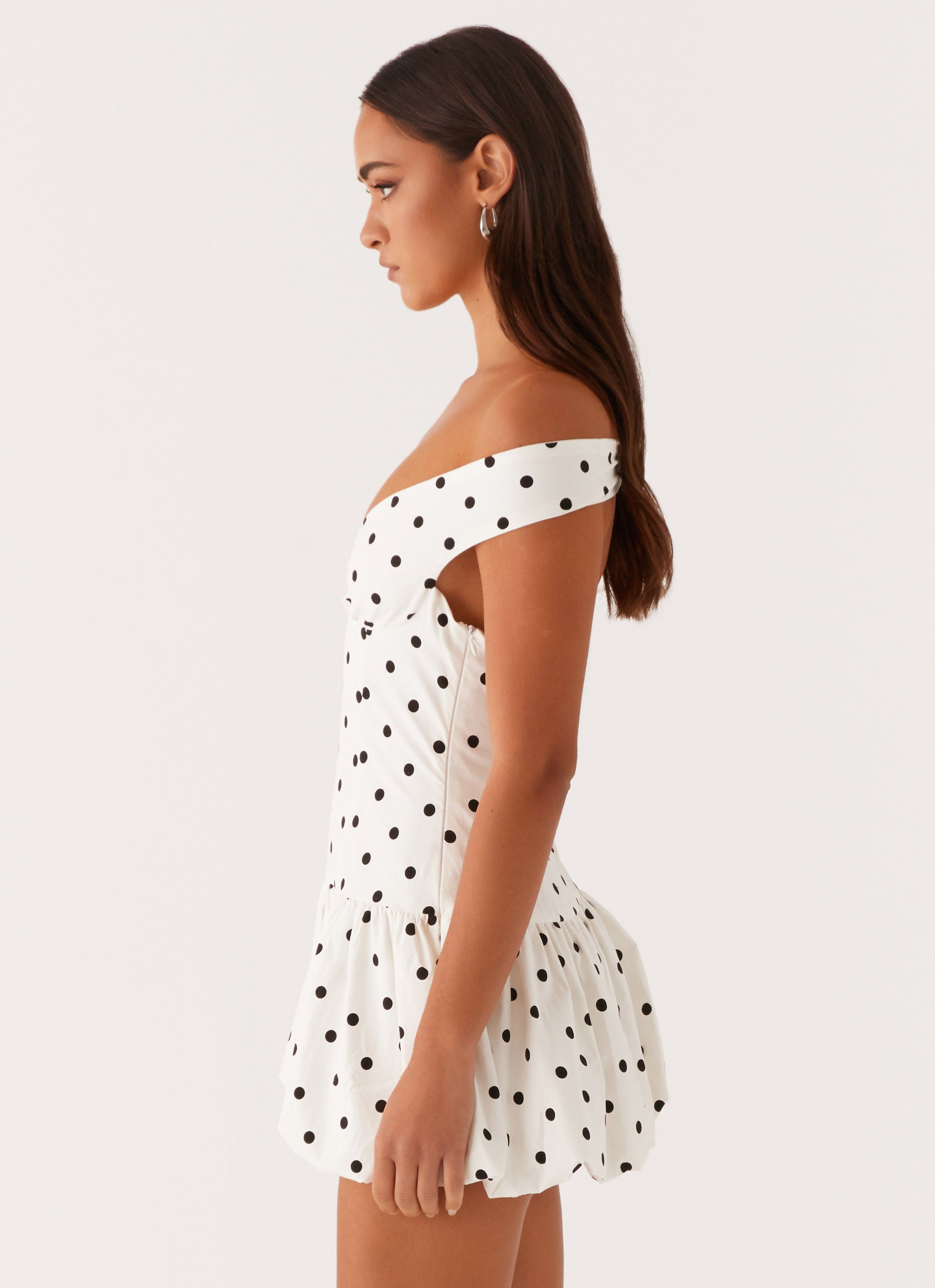 Endless Romance | Women's White Dress with Off Shoulder Neckline | Flattering Fit for Summer Elegance 3